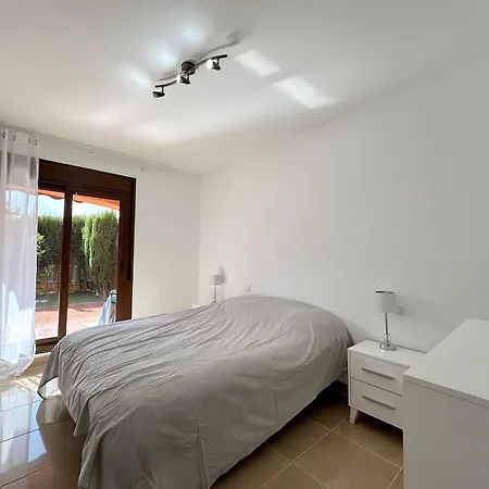 Lejlighed Beautiful 2-bedroom Frontline