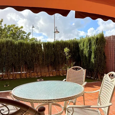 Beautiful 2-bedroom Frontline *